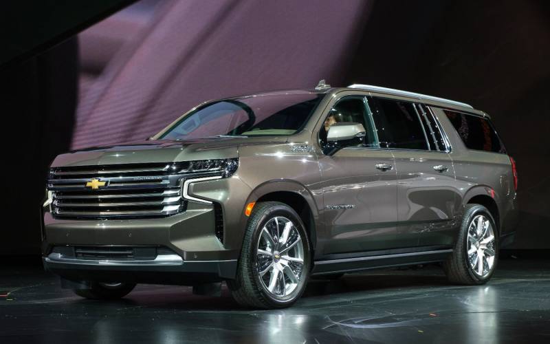 Chevrolet Suburban Premier 2021 Suv Drive